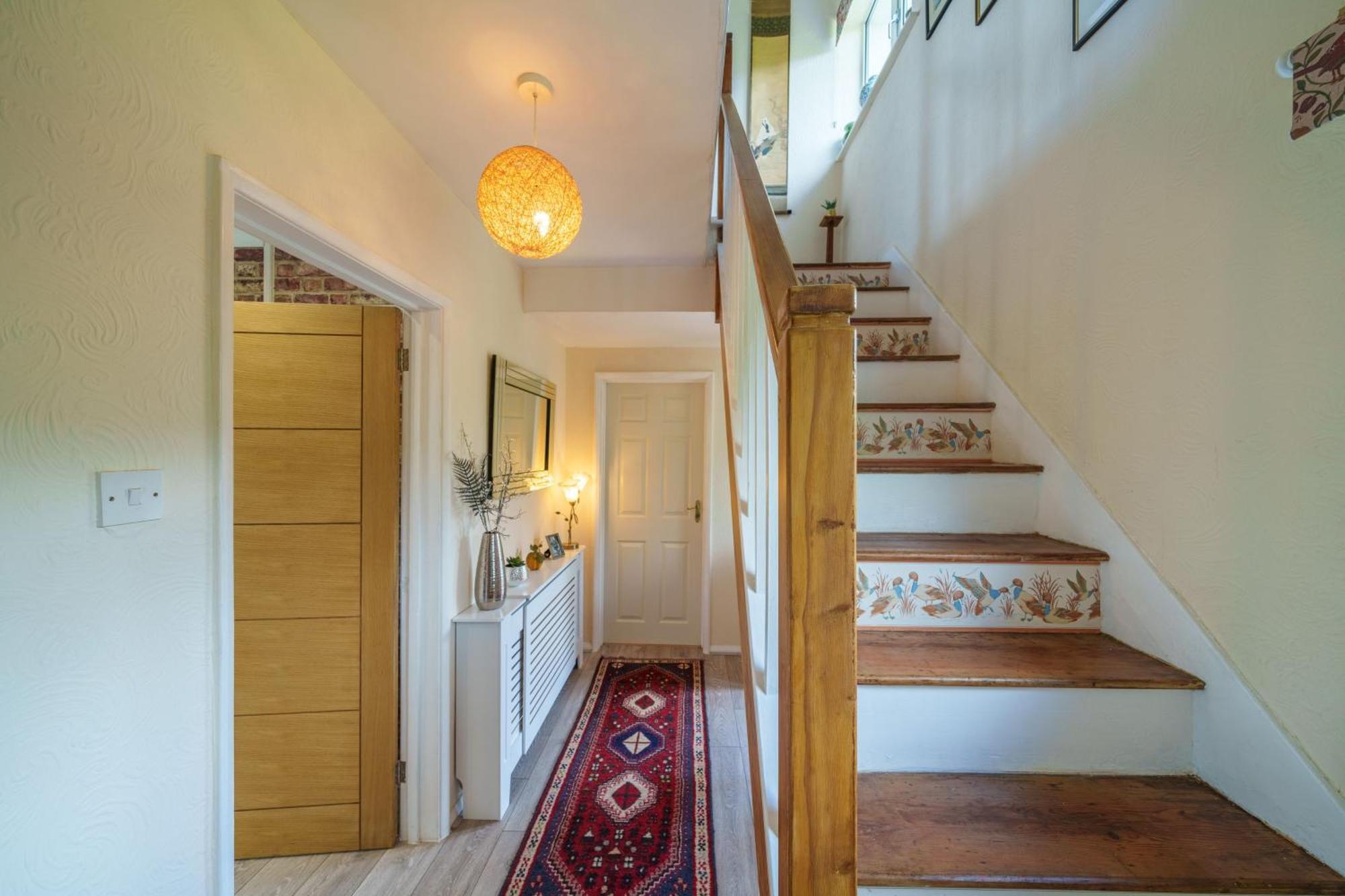 Apple Byrd - Short Stroll Into Kendal Town Centre Villa Exterior photo